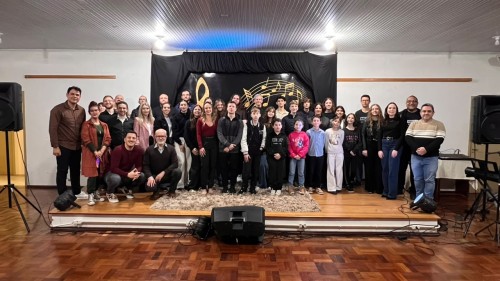 Música no Palco 2026 reúne alunos do Centro de Belas Artes Osvaldo Engel em apresentações musicais