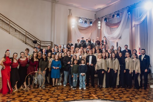 Sarau OCE reúne música, teatro, dança e gastronomia em sua segunda edição, em Erechim