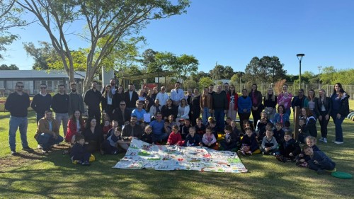 Estudantes das Escolas Municipais vivenciam astronomia, ciência e física no Planetário Móvel na UFFS