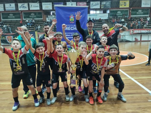 Sub 11 - 1º LUGAR - SÉRIE OURO - CFA SPORT BOYS A