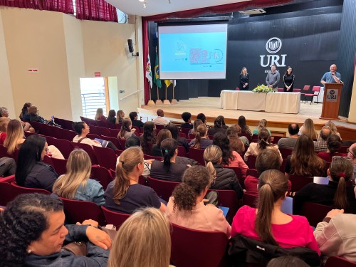 Secretaria de Saúde promove Seminário sobre Aleitamento Materno e Primeira Infância Antirracista
